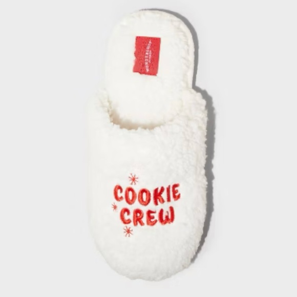 Wondershop Cookie Crew Slippers • Size 7/8 - Picture 2 of 6